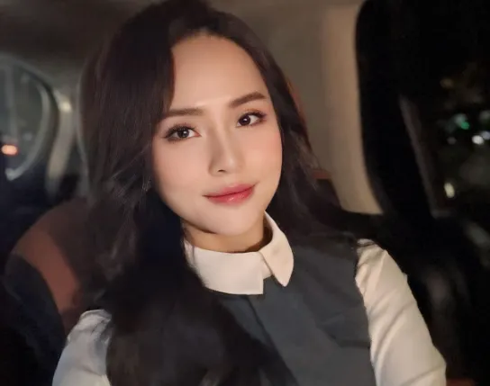 Trần Thị Hương (27 tuổi)